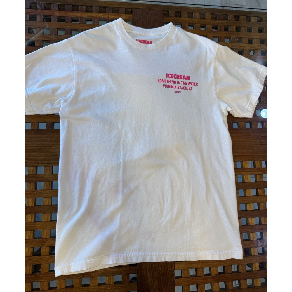 Adult Medium Icecream White T-Shirt VA Beach‎